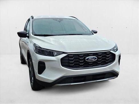 New 2025 Ford Escape ST-Line w/ Equipment Group 301A image 7