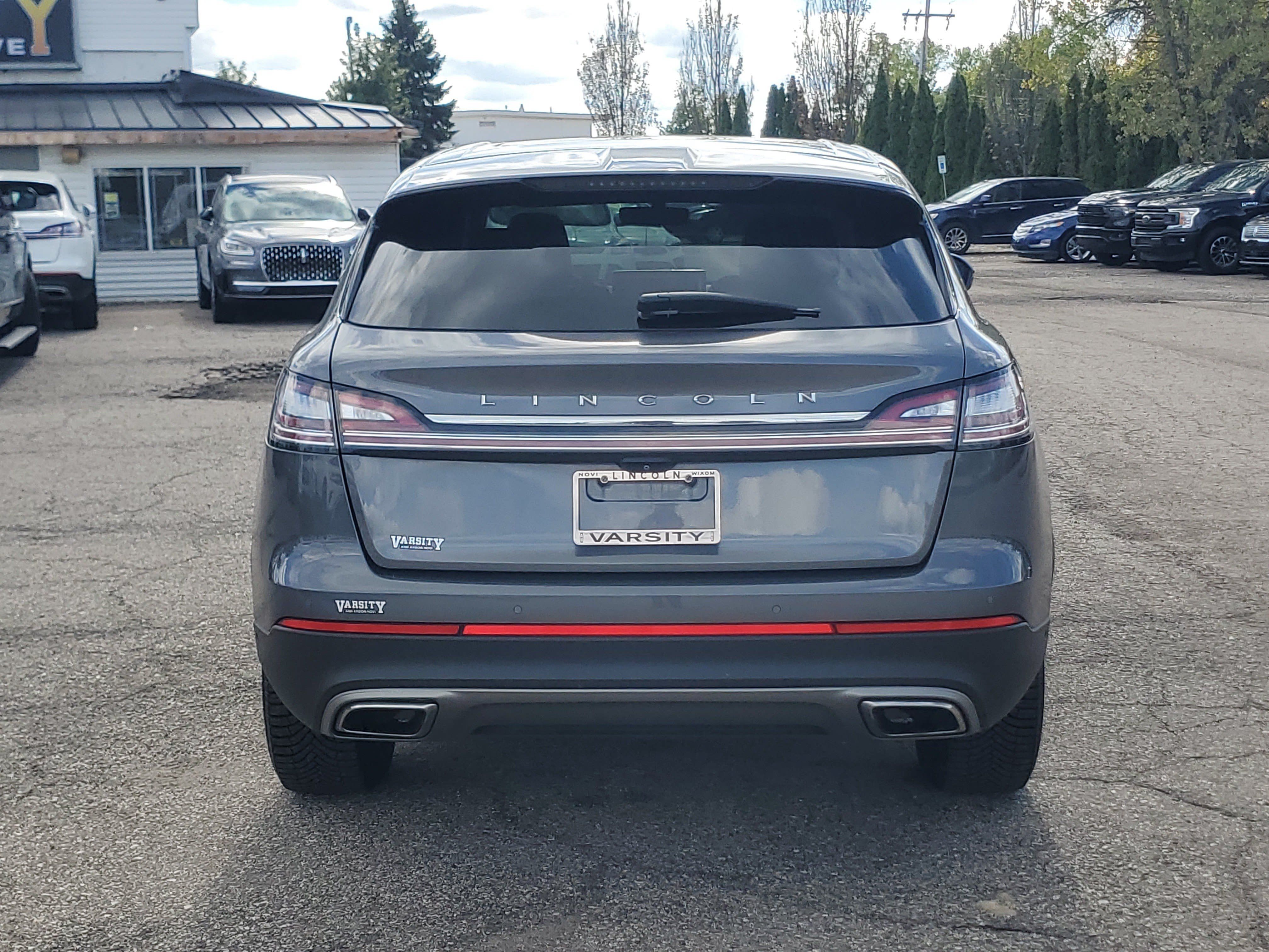 Certified 2022 Lincoln Nautilus Reserve AWD/4WD image 5