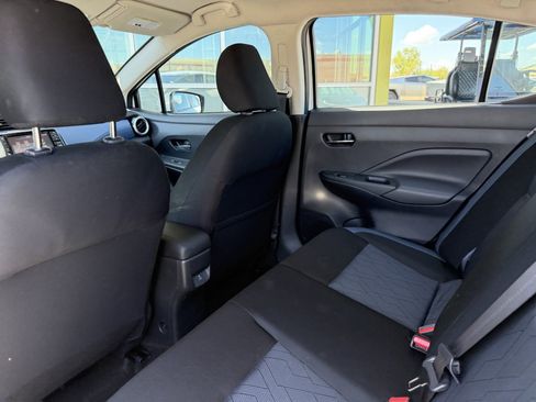 Used 2025 Nissan Versa SV w/ Trunk Package FWD image 31