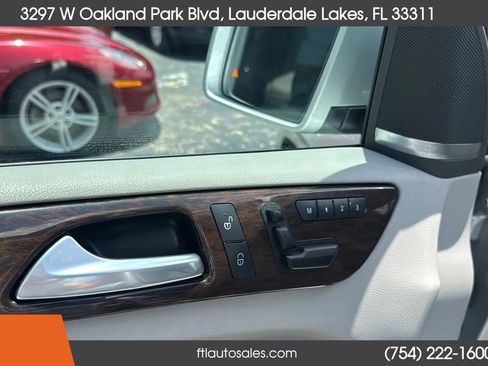 Used 2014 Mercedes-Benz GL 350 BlueTEC 4MATIC image 19