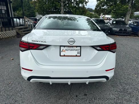 Used 2025 Nissan Sentra SV FWD image 5