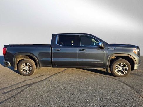 Used 2019 GMC Sierra 1500 SLE image 2