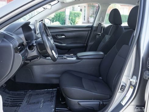 Used 2024 Nissan Sentra SV w/ All-Weather Package FWD image 16