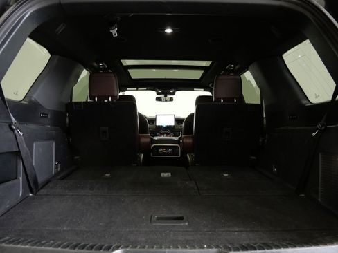 Used 2023 Ford Expedition Limited image 30