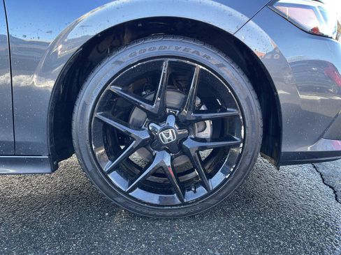 Used 2023 Honda Civic Sport image 21