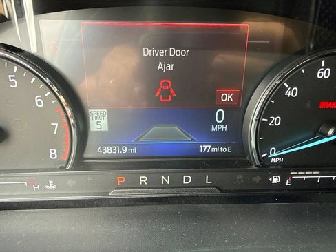 Certified 2023 Ford Explorer ST-Line w/ Class IV Trailer Tow Package RWD image 21