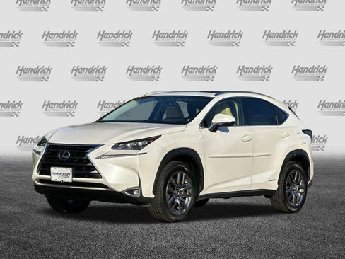 Used 2015 Lexus NX 300h AWD image 9