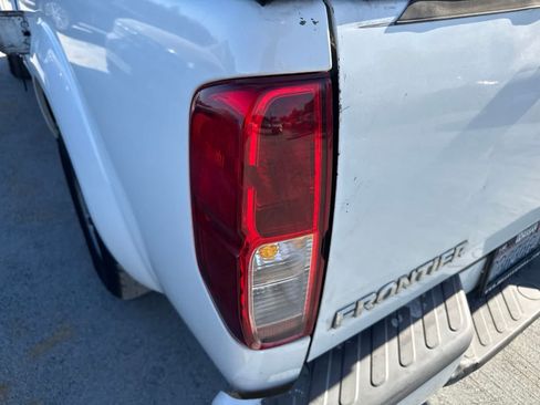 Used 2017 Nissan Frontier S RWD image 9
