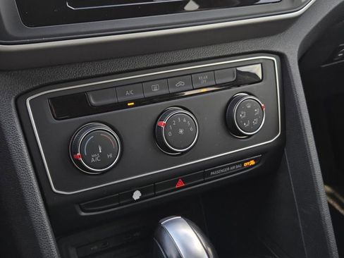 Used 2021 Volkswagen Atlas S image 11