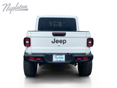 Used 2023 Jeep Gladiator Rubicon w/ LED Lighting Group AWD/4WD image 4