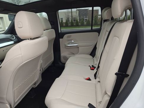 New 2026 Mercedes-Benz GLB 250 4MATIC image 27