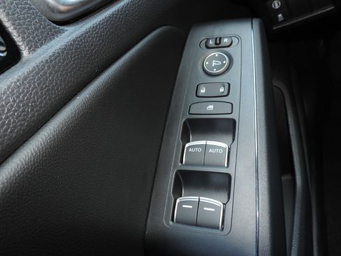 Used 2024 Honda Civic EX-L image 23