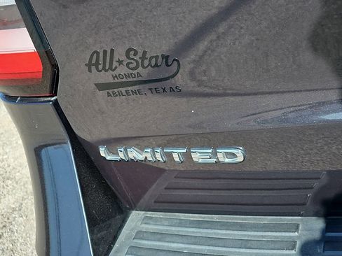 Used 2022 Ford Expedition Max Limited image 14