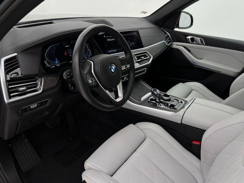 Used 2023 BMW X5 xDrive45e w/ Executive Package image 12