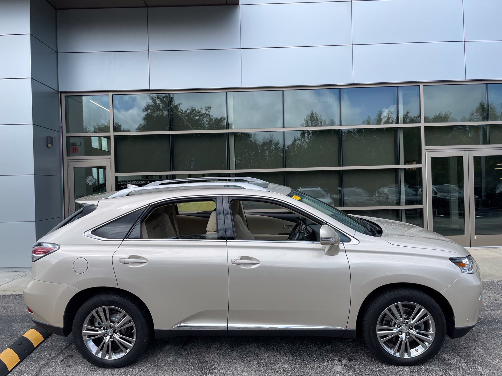 Used 2015 Lexus RX 350 AWD image 1