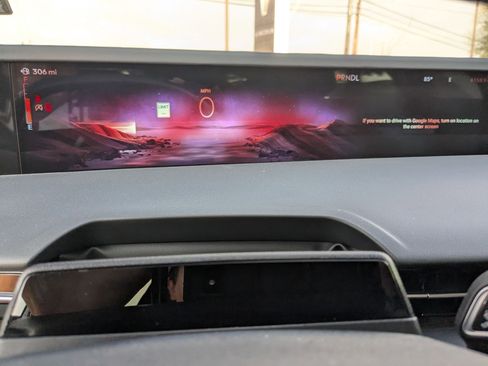 Used 2025 Lincoln Nautilus Reserve image 14