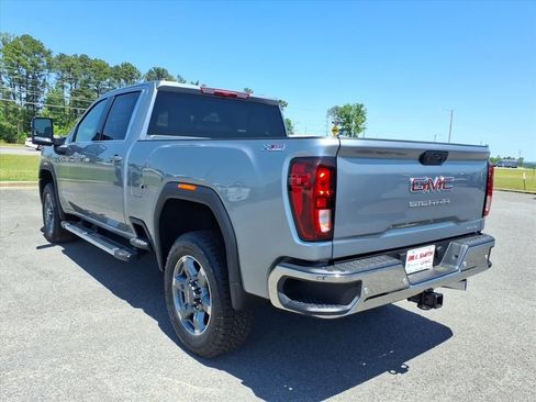 New 2026 GMC Sierra 2500 SLE w/ SLE Value Package; AWD/4WD image 5