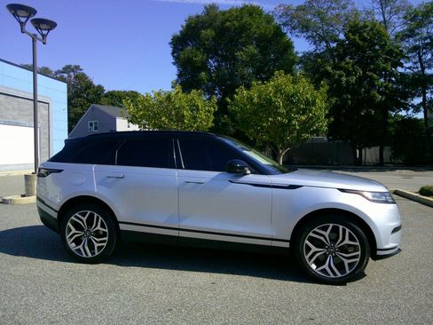 Used 2019 Land Rover Range Rover Velar S AWD/4WD image 5