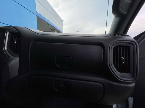 Certified 2024 Chevrolet Silverado 2500 W/T image 28