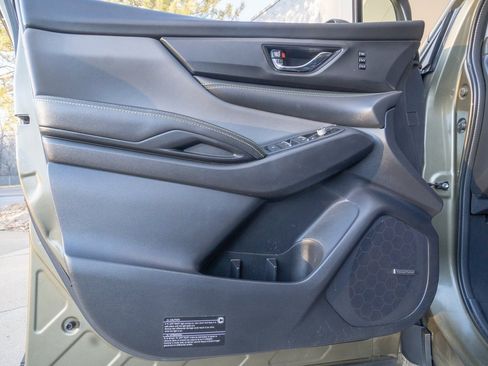 Used 2023 Subaru Ascent Onyx Edition Limited image 7