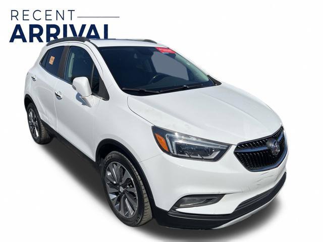 Used 2019 Buick Encore Essence FWD image 2