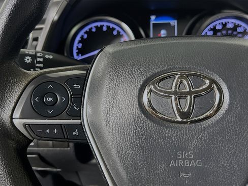 Used 2023 Toyota Camry LE FWD image 19