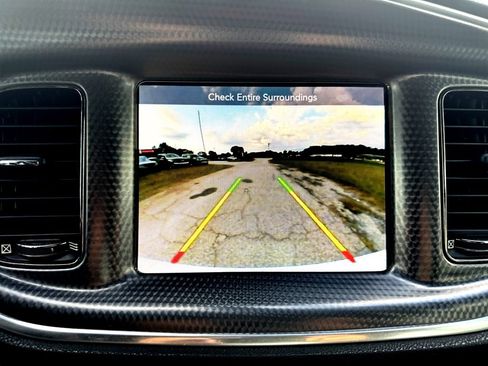 Used 2016 Dodge Charger SRT Hellcat w/ Harman/Kardon Audio Group image 26