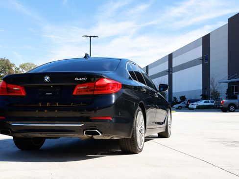 Used 2017 BMW 540i image 29