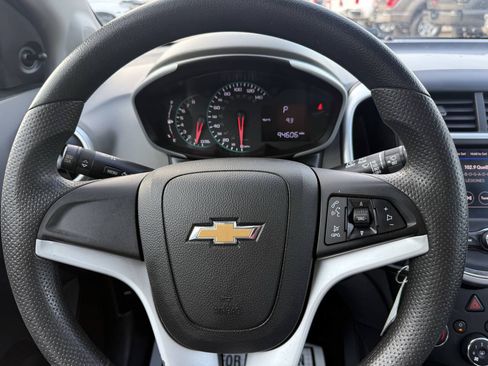 Used 2020 Chevrolet Sonic LT FWD image 24