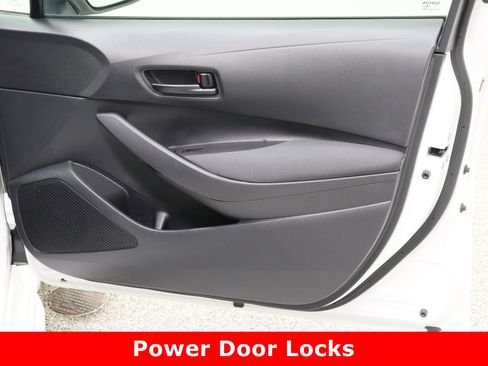 Certified 2024 Toyota Corolla LE image 31
