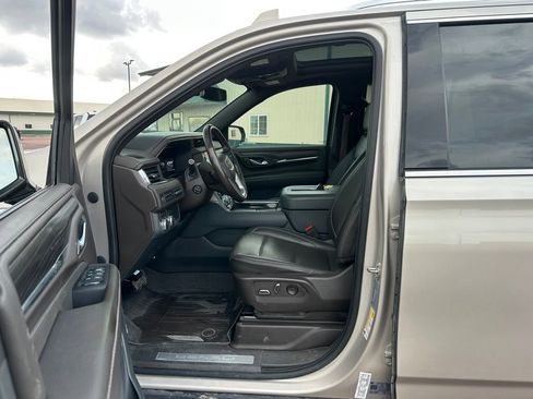 Used 2022 GMC Yukon Denali image 10