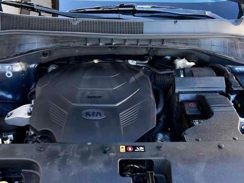 Certified 2020 Kia Sorento S image 30