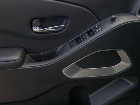 New 2026 Nissan Frontier SV RWD image 23