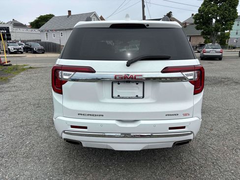 Used 2023 GMC Acadia Denali AWD/4WD image 6