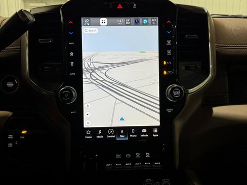 Used 2022 RAM 3500 Laramie image 19