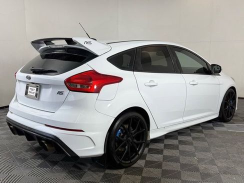 Used 2017 Ford Focus RS image 8