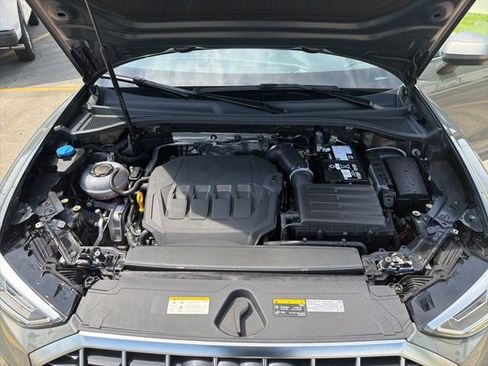 Used 2025 Audi Q3 2.0T Premium image 30