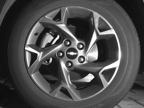 Used 2025 Chevrolet Trax LT image 12