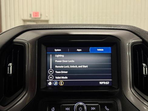 Used 2023 Chevrolet Silverado 2500 W/T w/ WT Convenience Package AWD/4WD image 37