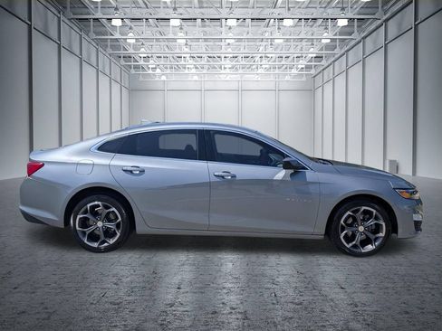 Used 2024 Chevrolet Malibu LT FWD image 7