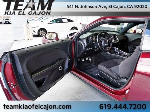 Used 2017 Dodge Challenger R/T Scat Pack image 40