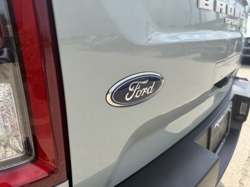 Used 2023 Ford Bronco Sport Outer Banks AWD/4WD image 9