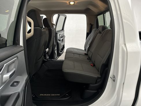 Used 2020 RAM 1500 Big Horn AWD/4WD image 22