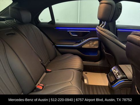 Certified 2023 Mercedes-Benz S 500 4MATIC image 28