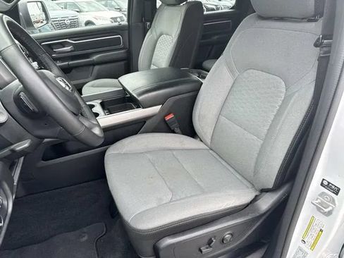 Used 2025 RAM 1500 Big Horn AWD/4WD image 30