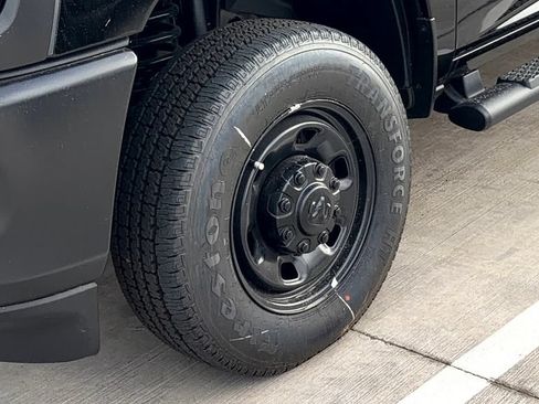 New 2026 RAM 2500 Tradesman AWD/4WD image 9