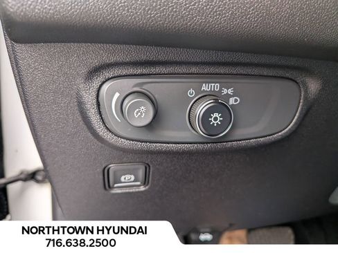 Used 2019 GMC Terrain SLE w/ Driver Convenience Package image 29