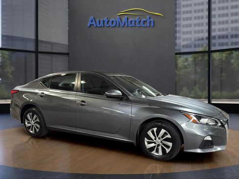 Used 2019 Nissan Altima 2.5 S image 14