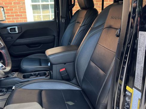 Used 2021 Jeep Wrangler Unlimited Sahara w/ Dual Top Group image 7