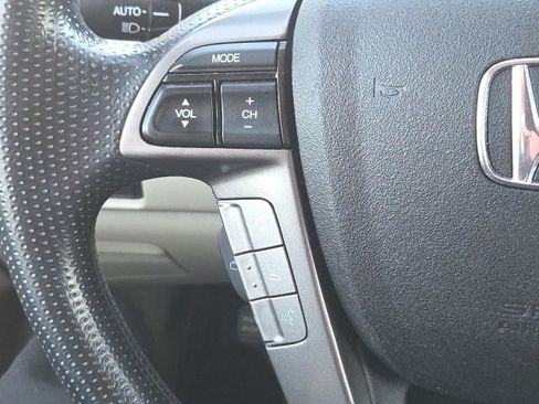 Used 2016 Honda Odyssey SE image 36